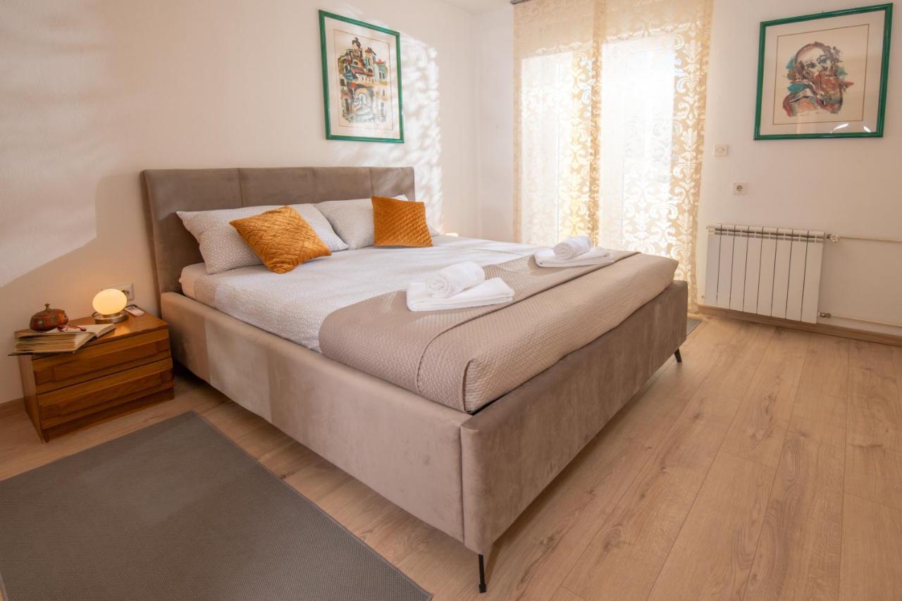 Apartman Point PUY 외부 사진